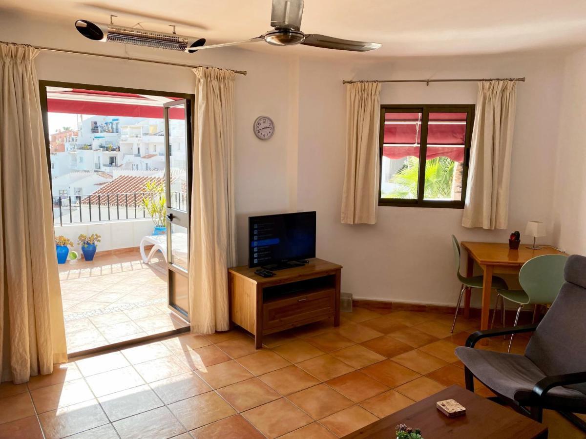 Апартаменти Capistrano Playa Relax & Enjoy Нерха Екстер'єр фото