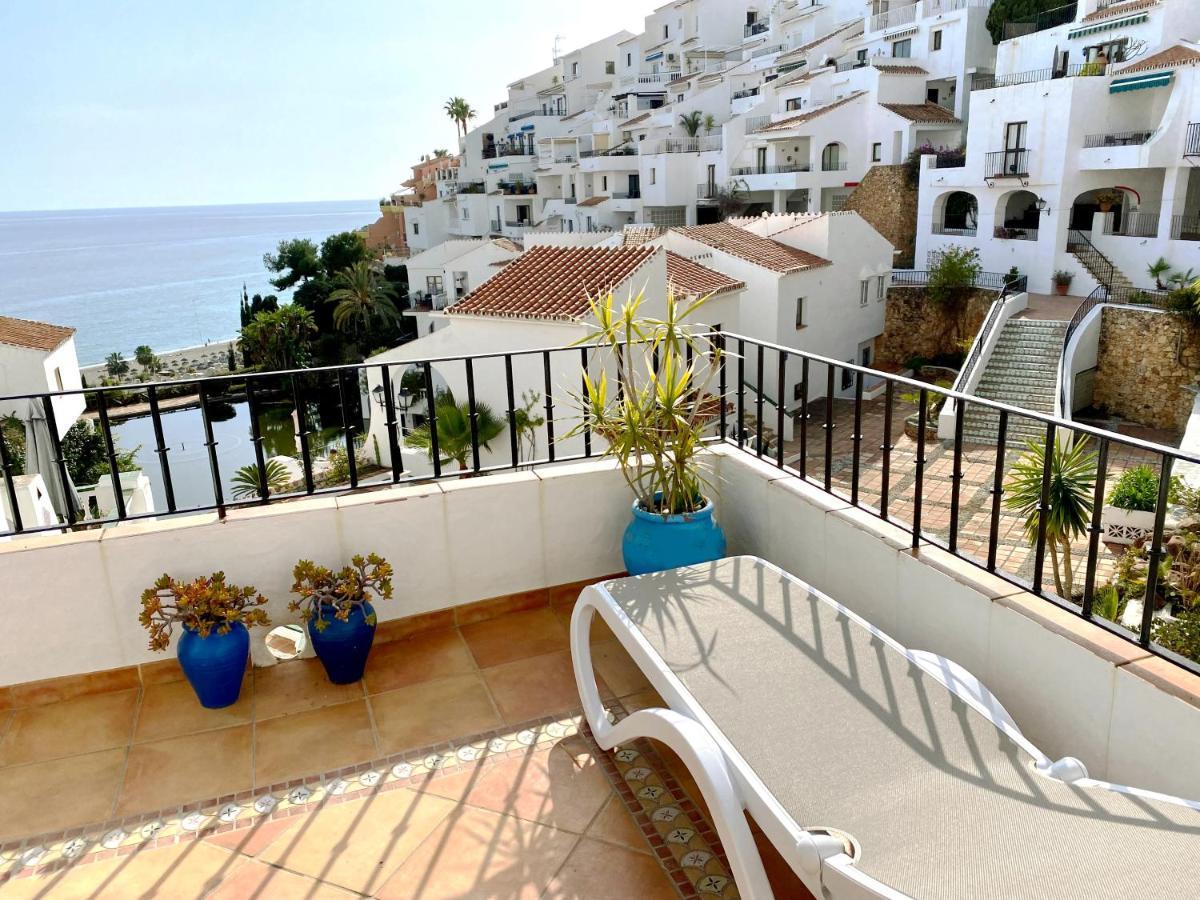 Апартаменти Capistrano Playa Relax & Enjoy Нерха Екстер'єр фото